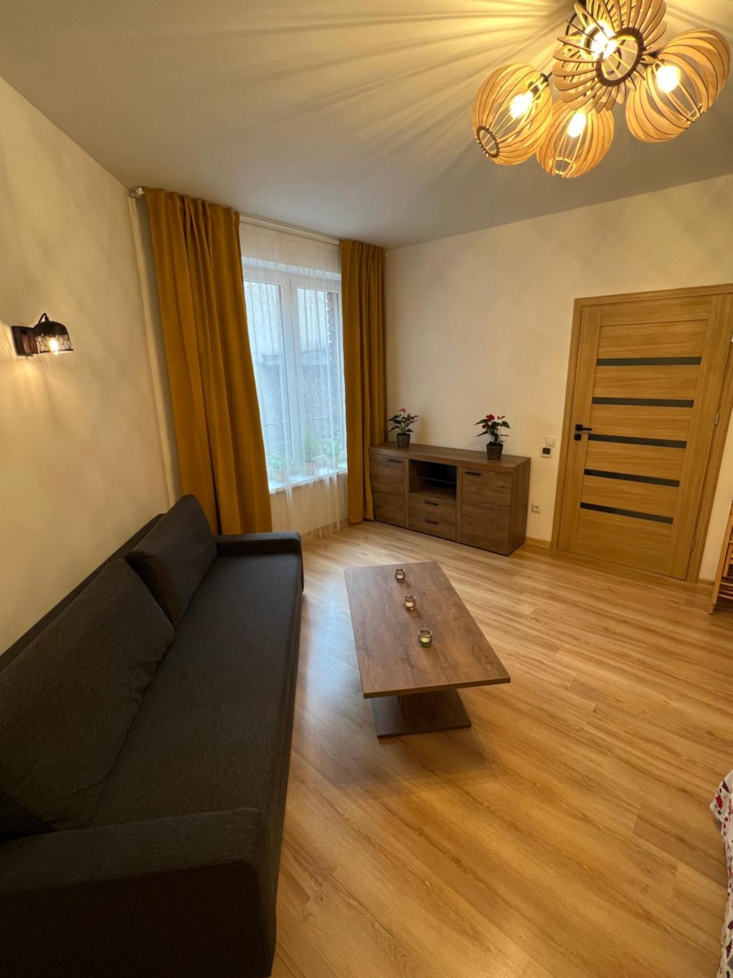 Wood Apartment Катовице Екстериор снимка